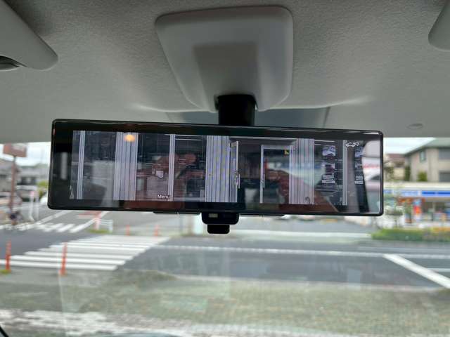Mitsubishi Delica Mini 4