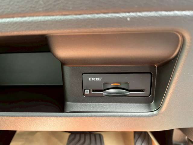 Mitsubishi Delica Mini 10