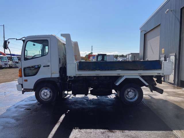 Hino Ranger 8