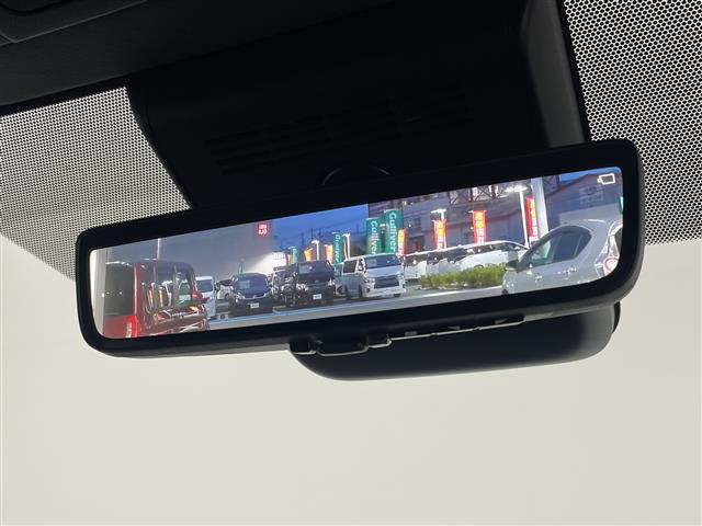 Toyota Alphard 8
