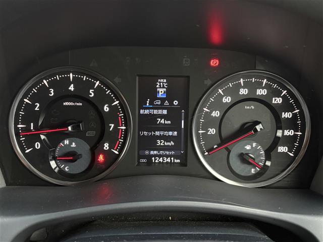 Toyota Vellfire 12