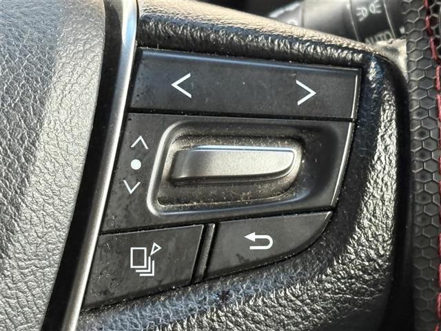 Toyota Vellfire 8