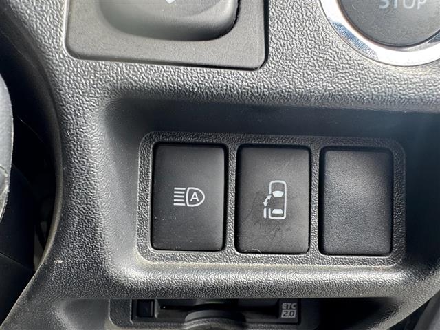 Toyota Hiace 11