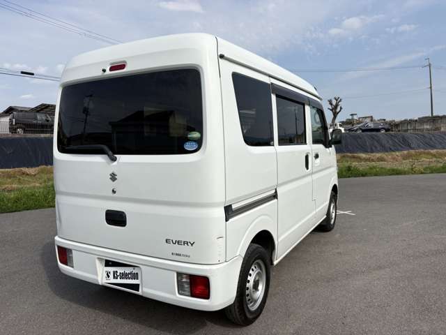 Suzuki Every 11