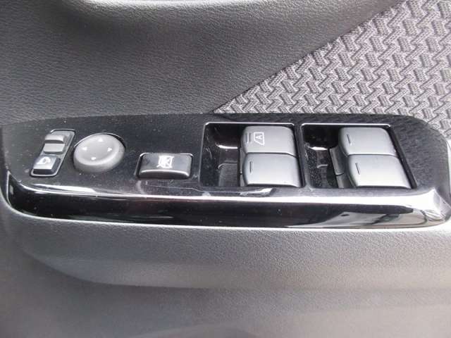 Mitsubishi eK X 8