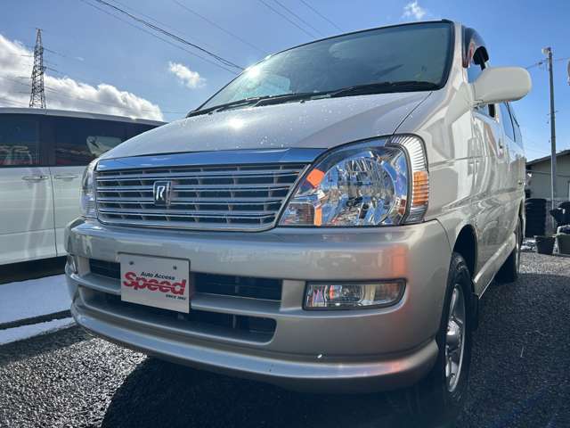 Toyota Regius 3