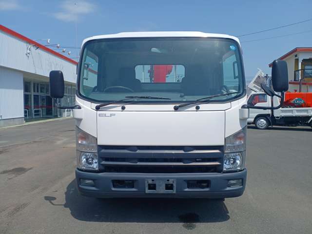 Isuzu Elf 2