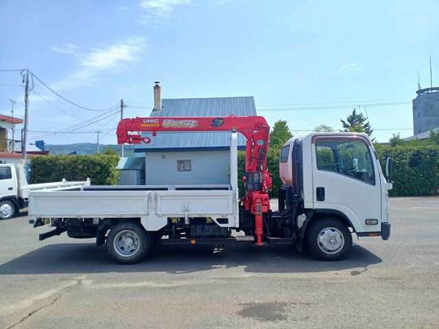 Isuzu Elf 4