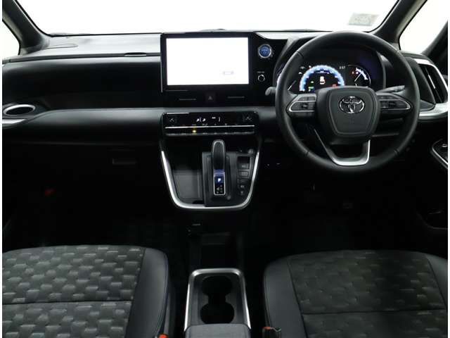 Toyota Voxy 5
