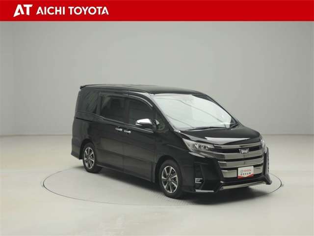 Toyota Noah 8