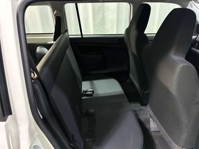 Toyota Probox Van 7