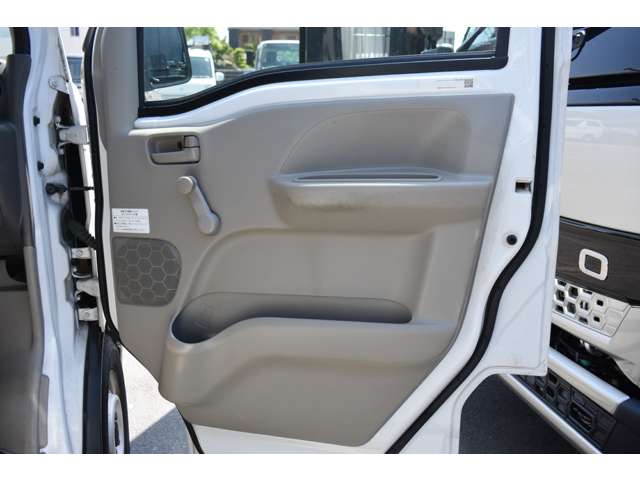 Suzuki Every 8