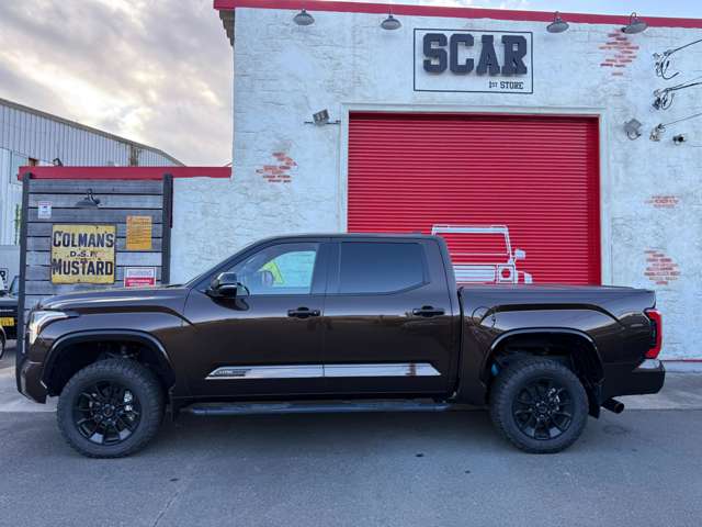 Toyota Tundra 6