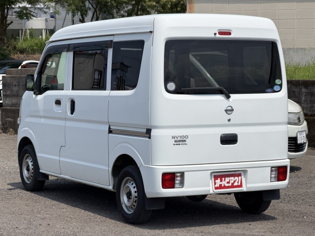 Nissan NV100 Clipper 4