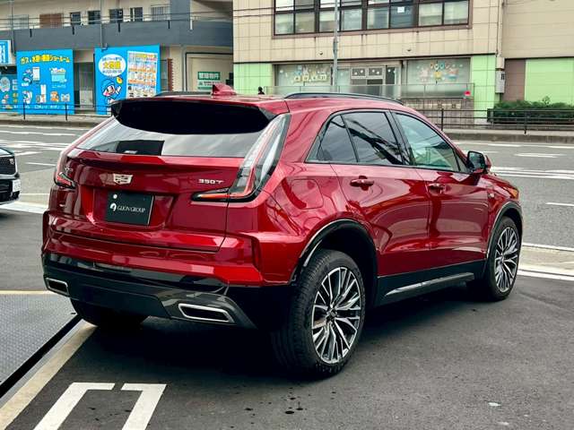 Cadillac XT4 7
