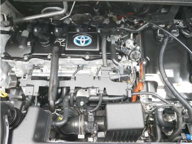 Toyota Noah 5