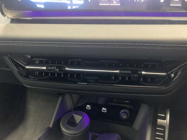 Audi Q6 e-tron 9