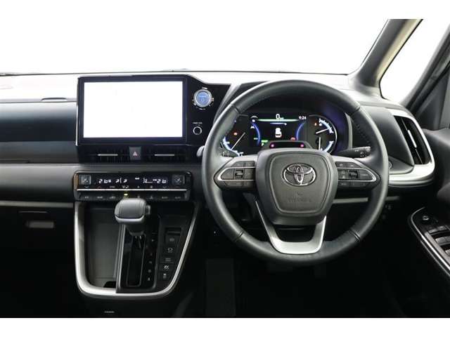 Toyota Voxy 5