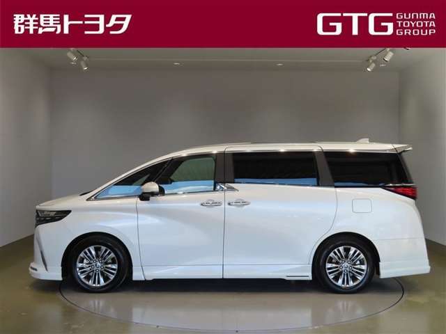 Toyota Alphard 2