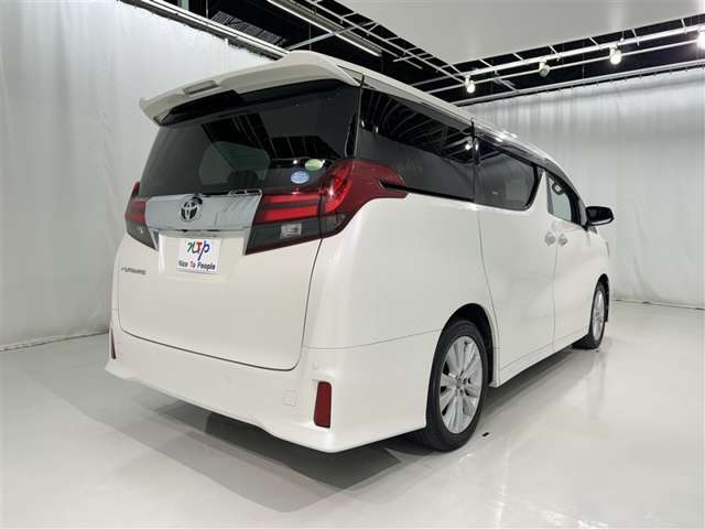 Toyota Alphard 7