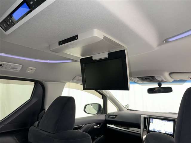 Toyota Alphard 10