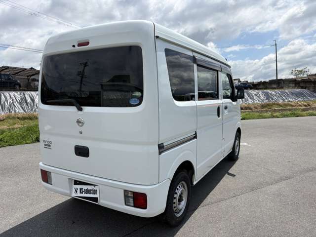 Nissan NV100 Clipper 11