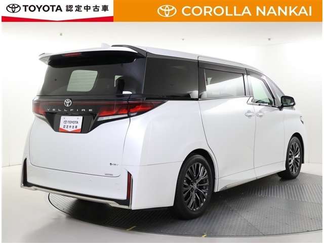 Toyota Vellfire 7