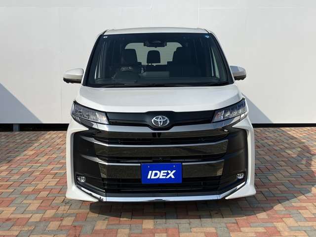 Toyota Noah 2