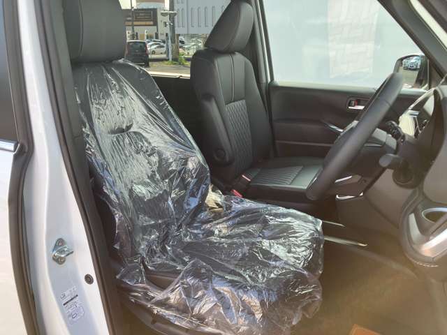 Toyota Noah 10