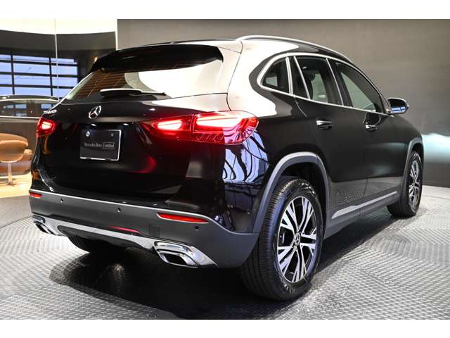 Mercedes-Benz GLA-Class 5