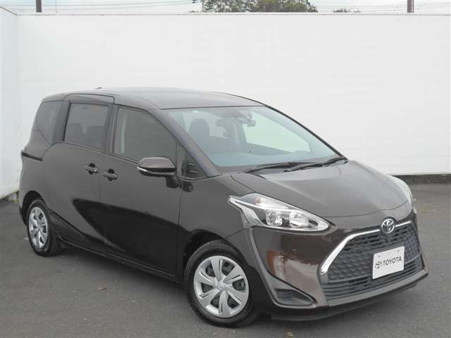Toyota Sienta 2