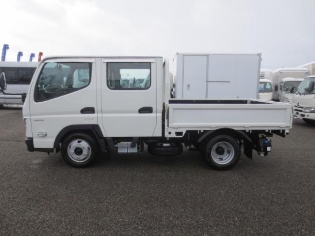 Mitsubishi Fuso Canter 9
