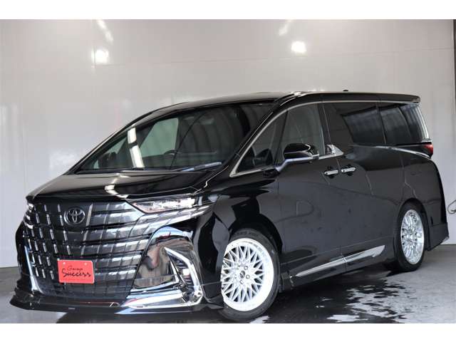 Toyota Alphard 12