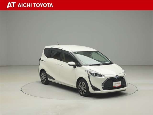 Toyota Sienta 8