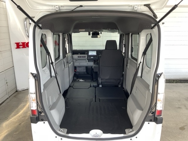 Honda N-VAN e: 12