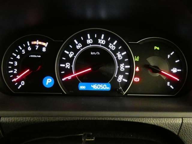 Toyota Voxy 5