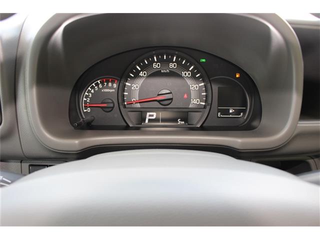 Suzuki Every 12