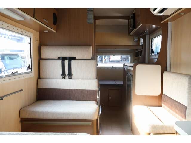 Toyota Camroad 4