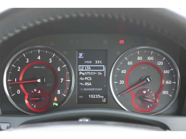 Toyota Vellfire 9