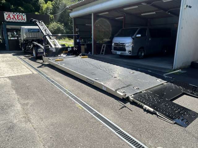 Mitsubishi Fuso Canter 12