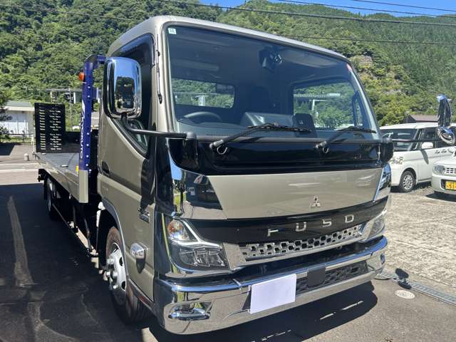 Mitsubishi Fuso Canter 5