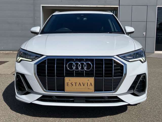 Audi Q3 7