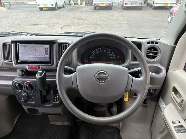 Nissan NV100 Clipper 2