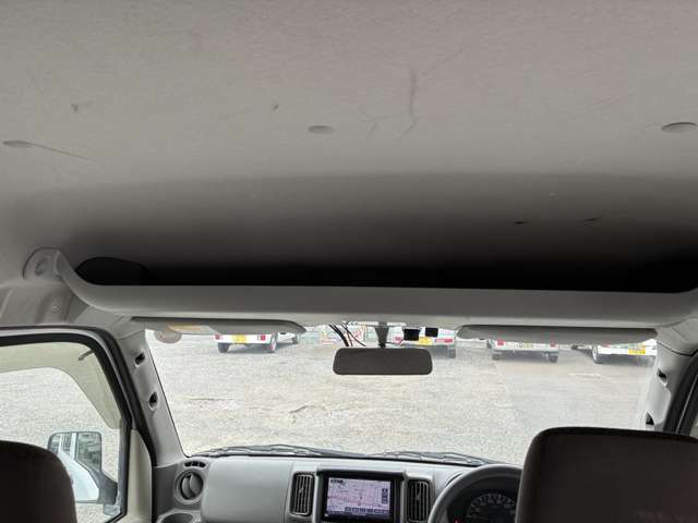 Nissan NV100 Clipper 5