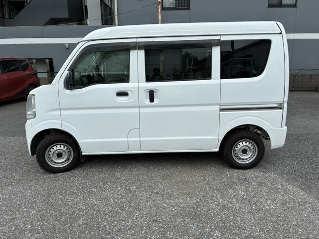 Nissan NV100 Clipper 8