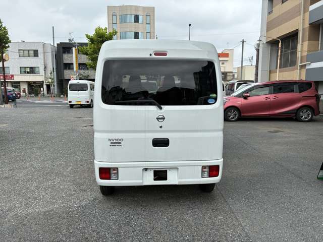 Nissan NV100 Clipper 9