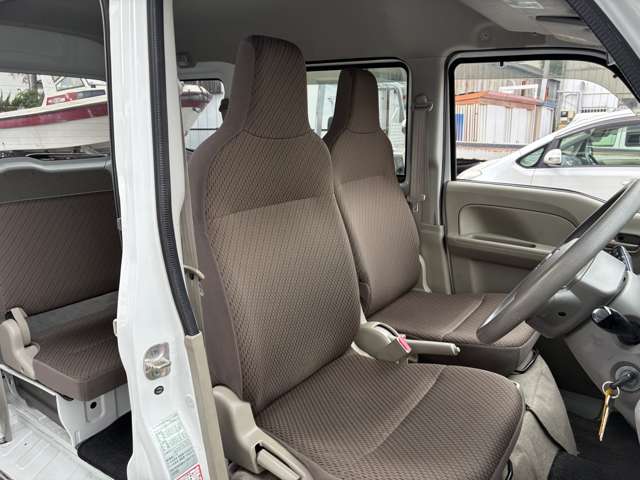 Nissan NV100 Clipper 10