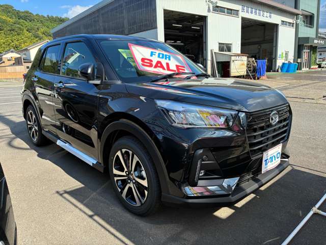 Daihatsu Rocky 6