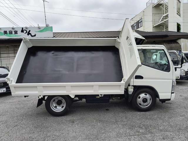 Mitsubishi Fuso Canter 4