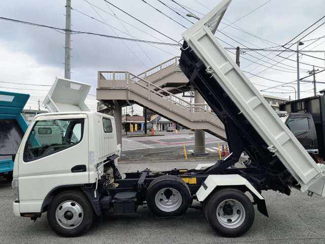 Mitsubishi Fuso Canter 7